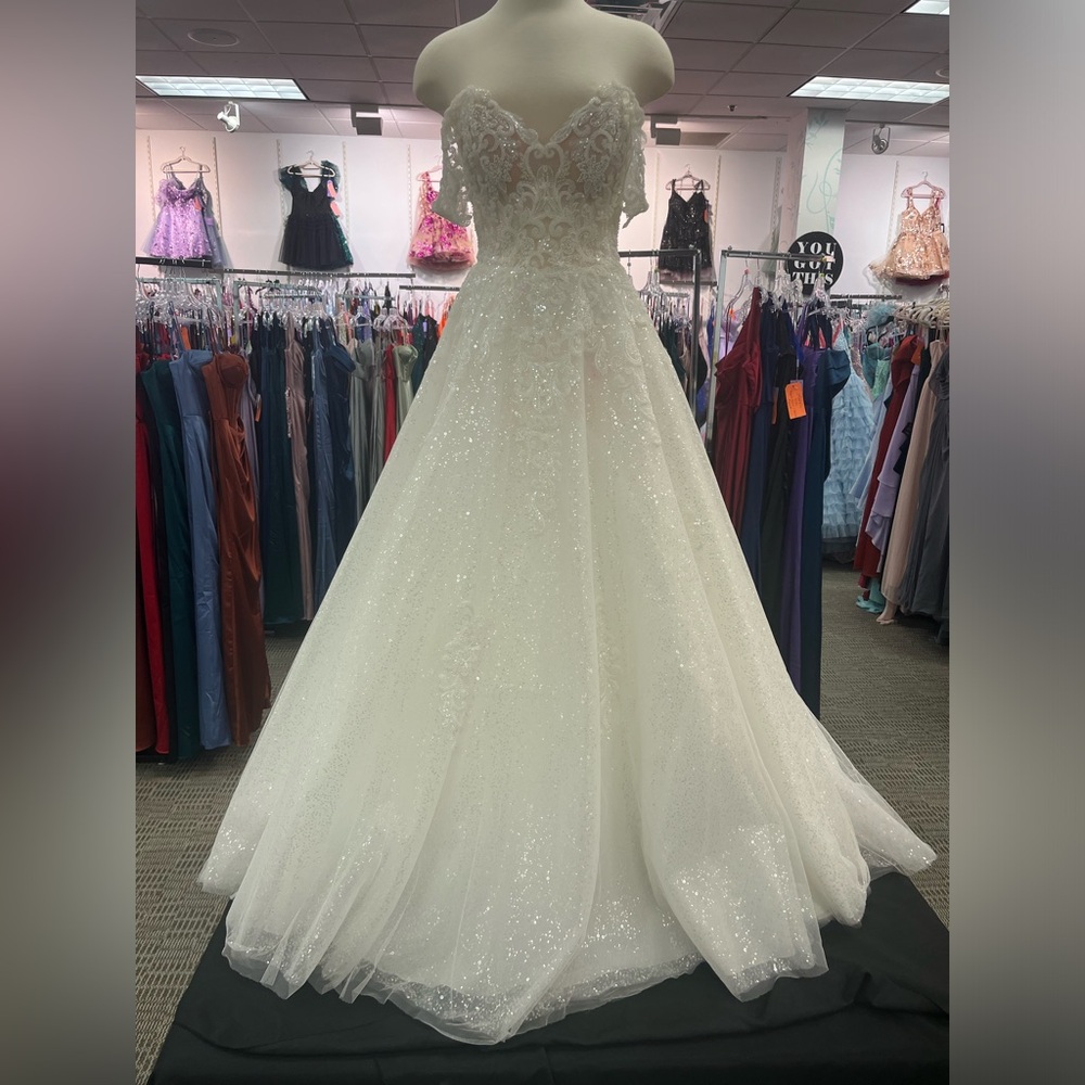 One-of-a-kind Kenneth Winston Bridal